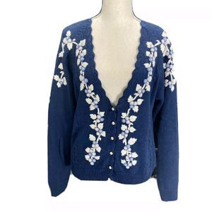 CSL Cherry Stix Vintage Blue Knit Embroidered Scalloped V neck Sweater Size Lg